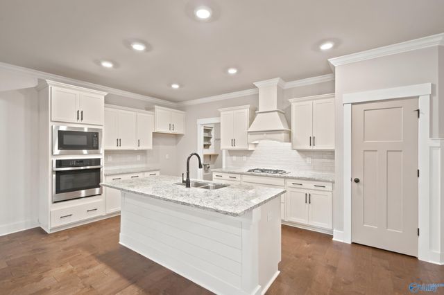 436 Ripple Lake Drive SW, Huntsville, AL 35824