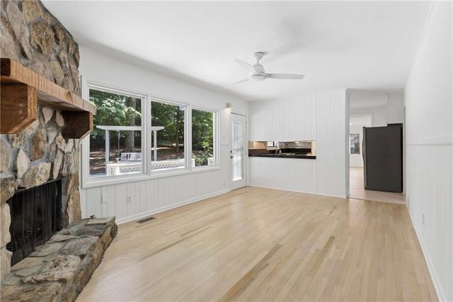 2478 Tanglewood Road, Decatur, GA 30033