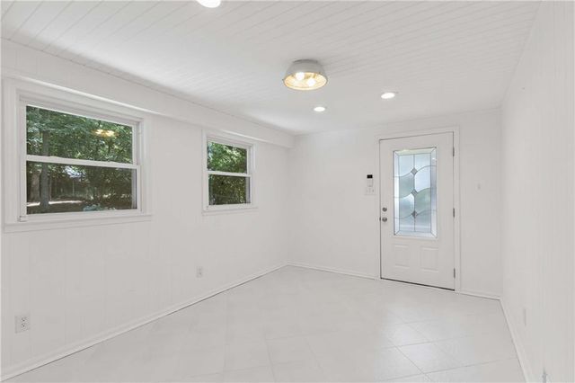 2478 Tanglewood Road, Decatur, GA 30033