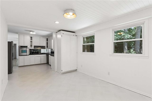 2478 Tanglewood Road, Decatur, GA 30033