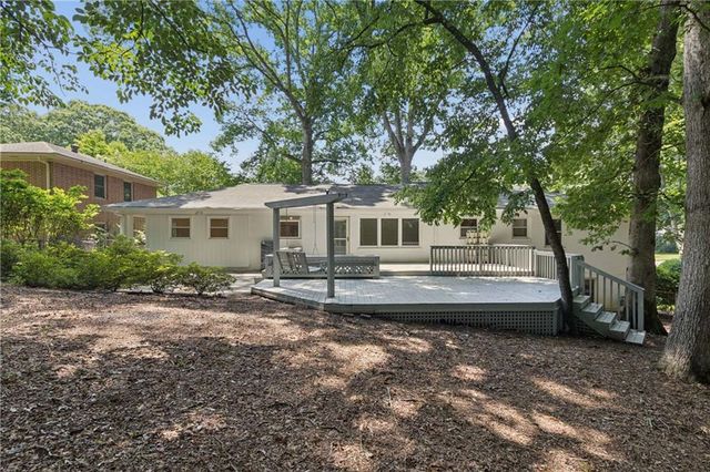 2478 Tanglewood Road, Decatur, GA 30033