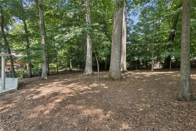 2478 Tanglewood Road, Decatur, GA 30033