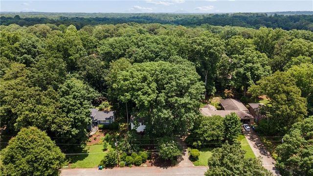 2478 Tanglewood Road, Decatur, GA 30033