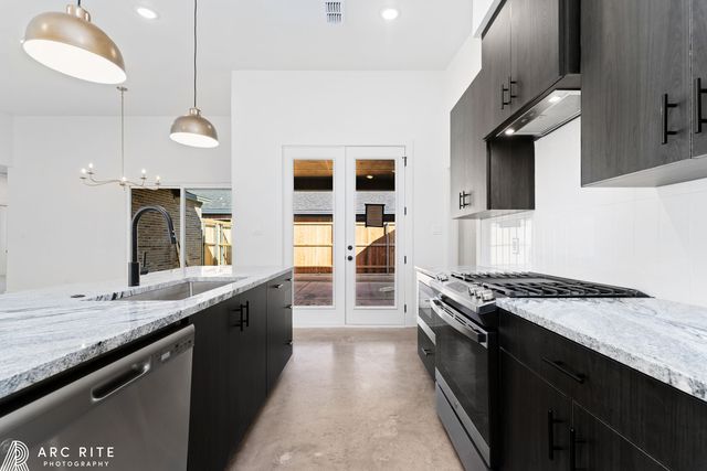 4527 22nd Place, Lubbock, TX 79407