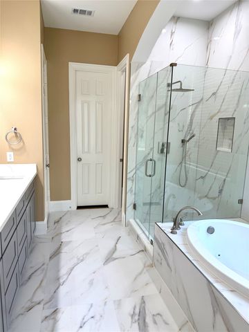 509 S Hampton Court, Lewisville, TX 75056