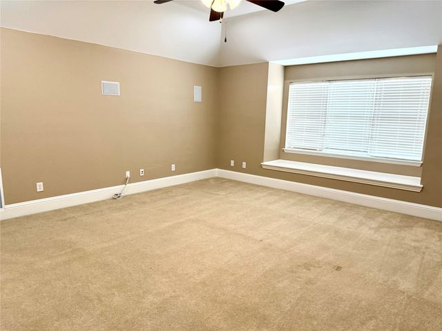 509 S Hampton Court, Lewisville, TX 75056