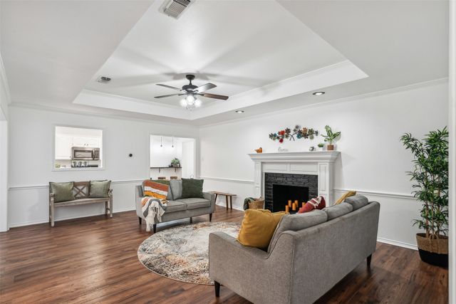 215 Shady Oak Road, Keene, TX 76059