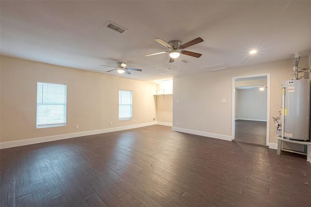 1447 Willow Rock Road, Houston, TX 77088