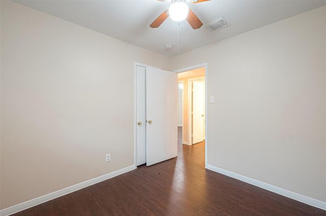 1447 Willow Rock Road, Houston, TX 77088