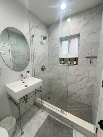 2315 Taylor St 3, Hollywood, FL 33020