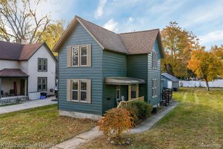 84 Moross Street, Mount Clemens, MI 48043