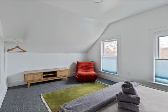 29 Railroad Lane, Winooski, VT 05404