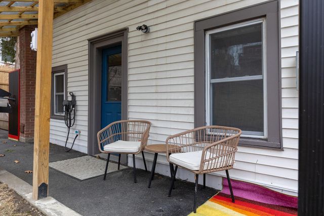 29 Railroad Lane, Winooski, VT 05404