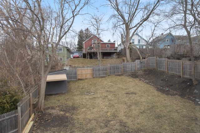 29 Railroad Lane, Winooski, VT 05404