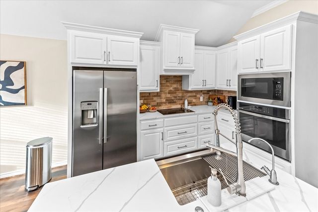 10409 Fallen Leaf Drive, Waco, TX 76712