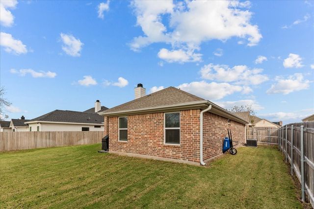 10409 Fallen Leaf Drive, Waco, TX 76712