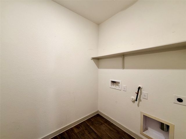 3008 Louris LN, Pflugerville, TX 78660