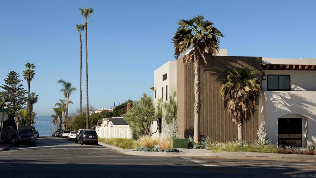 6710 La Jolla Blvd 205, La Jolla, CA 92037