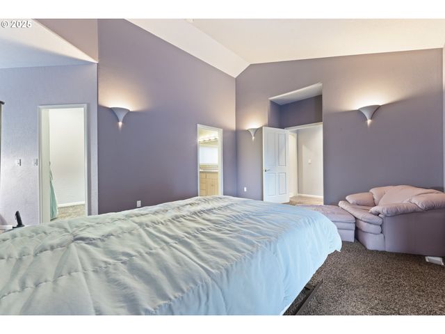 2680 E MOUNTAIN VIEW Dr, Albany, OR 97322