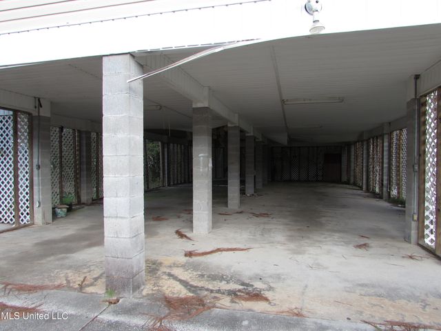 930 Park View, A & B, Gulfport, MS 39507