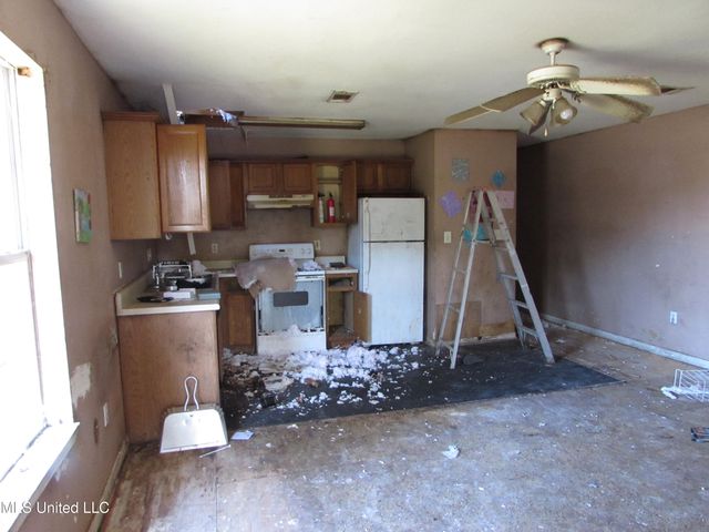 930 Park View, A & B, Gulfport, MS 39507