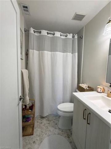 6113 Lake Front DR, Fort Myers, FL 33908