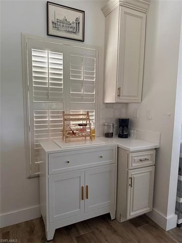 6113 Lake Front DR, Fort Myers, FL 33908