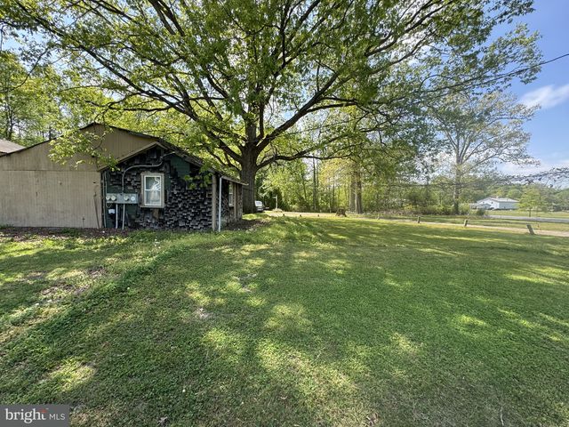 174 PINE TREE RD, Townsend, DE 19734