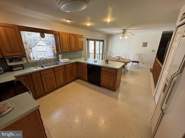 174 PINE TREE RD, Townsend, DE 19734