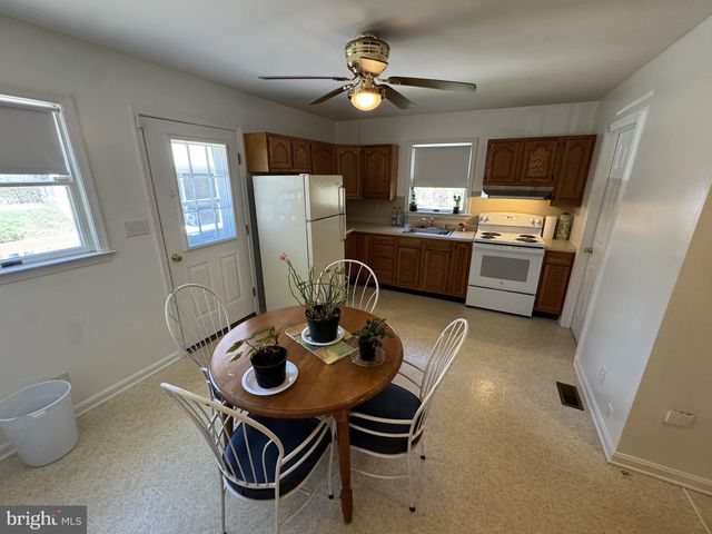 174 PINE TREE RD, Townsend, DE 19734