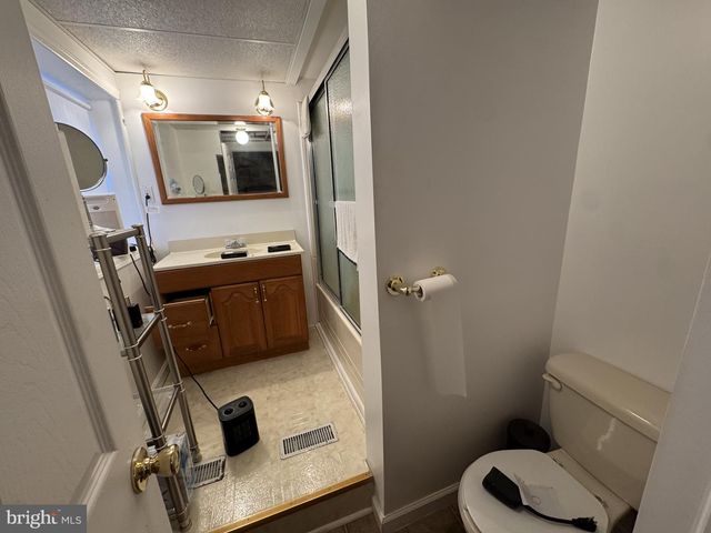 174 PINE TREE RD, Townsend, DE 19734