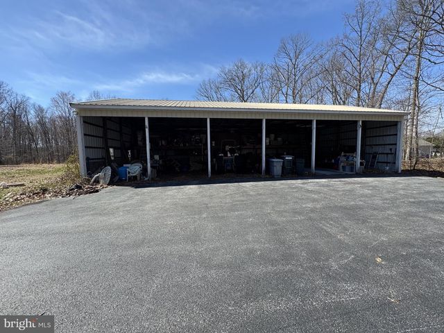 174 PINE TREE RD, Townsend, DE 19734