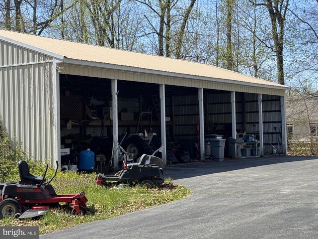 174 PINE TREE RD, Townsend, DE 19734