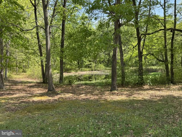 174 PINE TREE RD, Townsend, DE 19734
