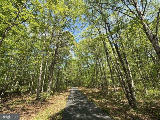 174 PINE TREE RD, Townsend, DE 19734