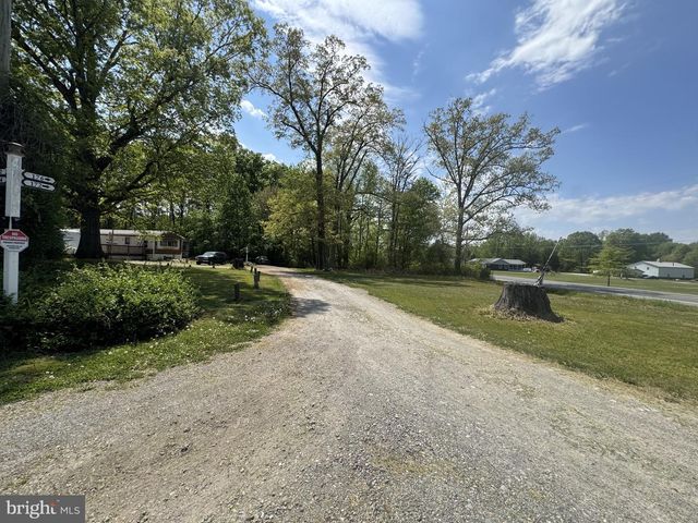 174 PINE TREE RD, Townsend, DE 19734
