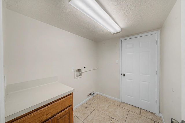 3326 Sturbridge Lane, Sugar Land, TX 77479