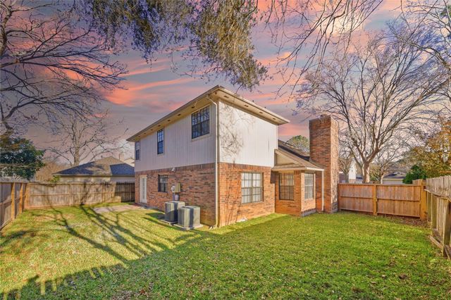 3326 Sturbridge Lane, Sugar Land, TX 77479