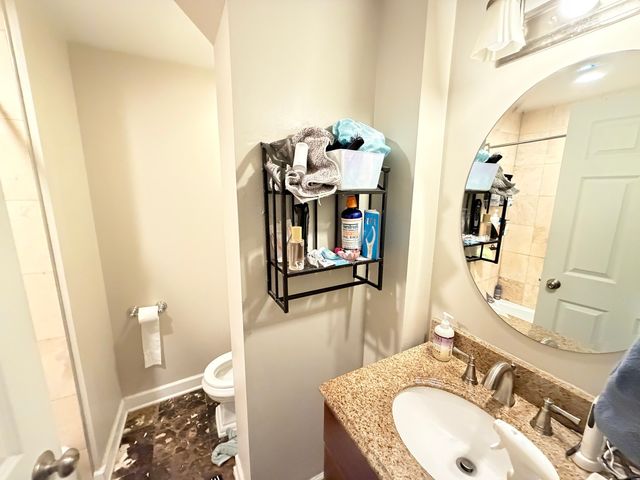 1330 W Roscoe Street 1, Chicago, IL 60657