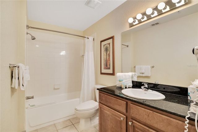 8101 RESORT VLG DRIVE 31004, Orlando, FL 32821