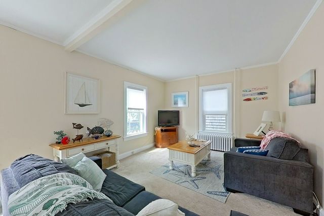 36 Dixon Street, Newport, RI 02840