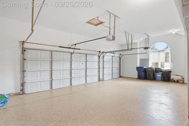 48548 Castleside Drive, Canton Charter Township, MI 48187
