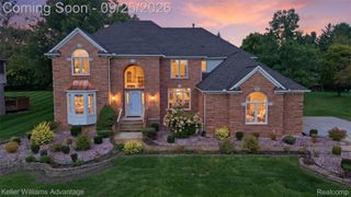 48548 Castleside Drive, Canton Charter Township, MI 48187