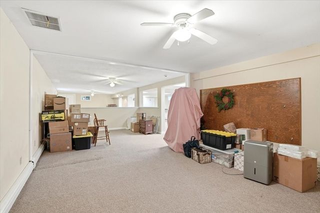 1 Hawthorne St, Lakeville, MA 02347