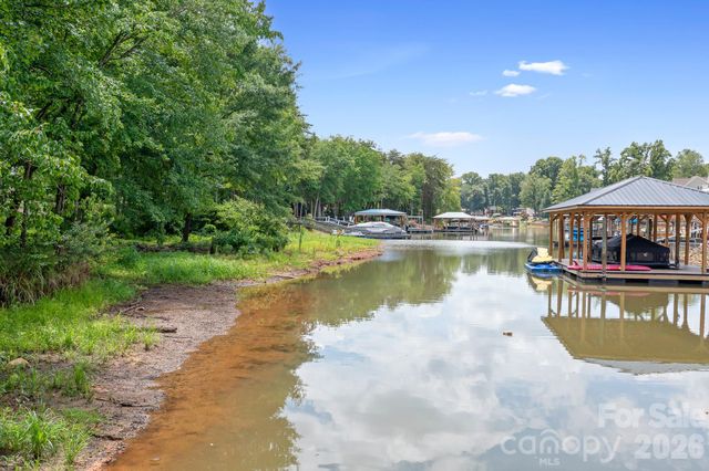 157 Eclipse Way, Mooresville, NC 28117