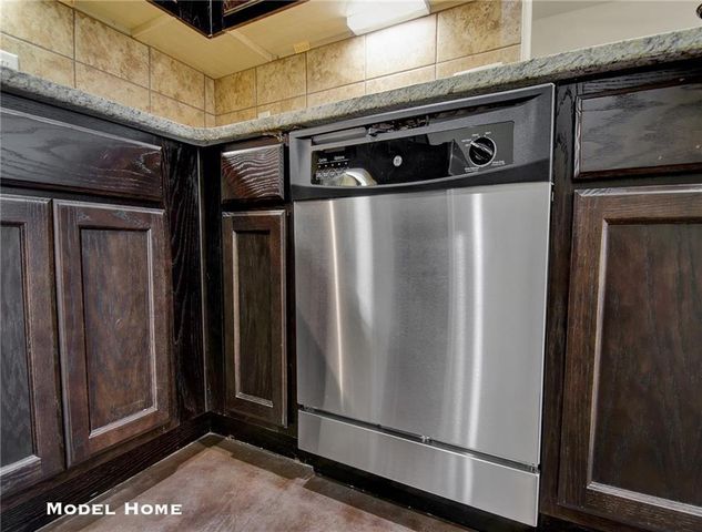 379 JOANNE LOOP A & B, Buda, TX 78610