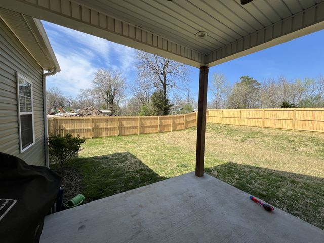 3215 Church St, Burns, TN 37029