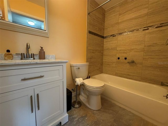 8620 ALAM AVENUE, North Port, FL 34287