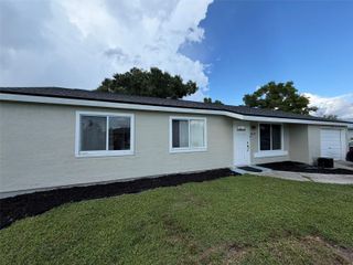 8620 ALAM AVENUE, North Port, FL 34287