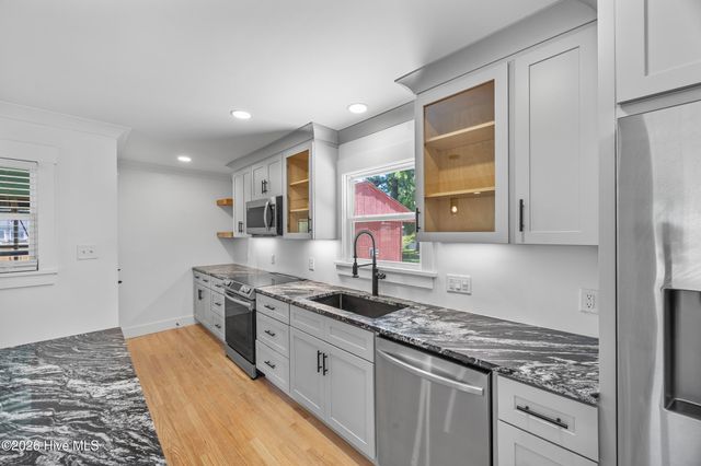 501 Robert E Lee Drive, Wilmington, NC 28412